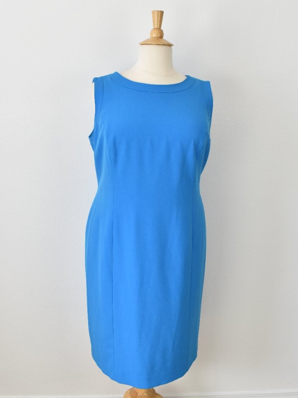 Kasper Sheath Boat Neck Dress Blue - 22W